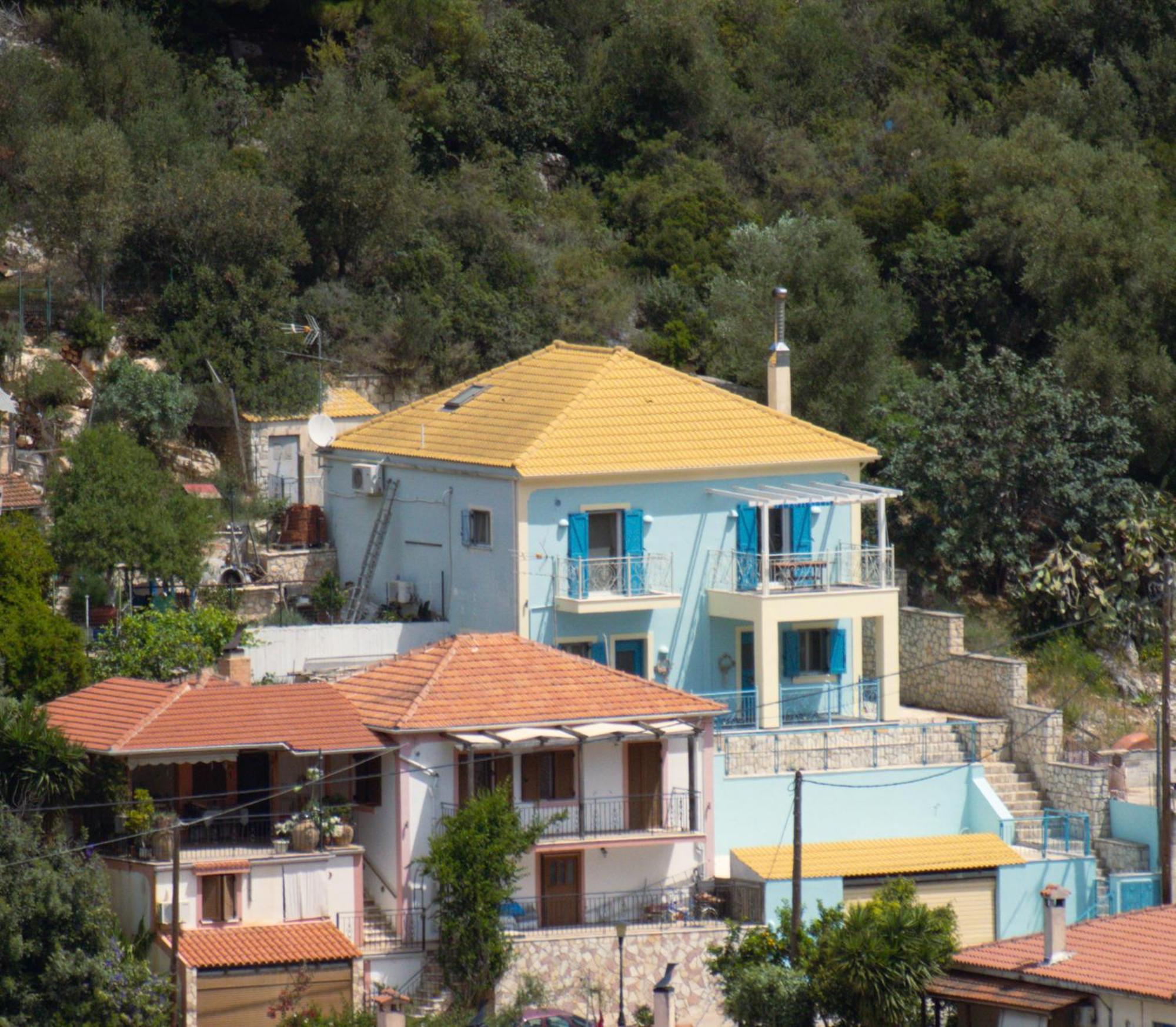 Portolos Apartments - Filiatro Vathy  Esterno foto